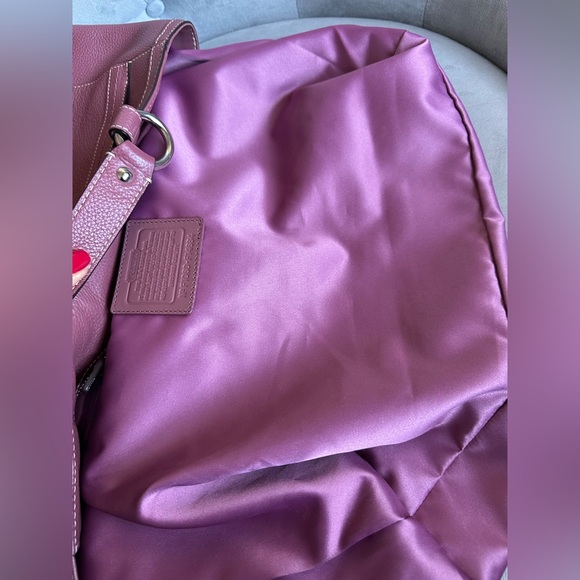 Coach Like new Large tote bag pebble leather - Picture 12 of 16